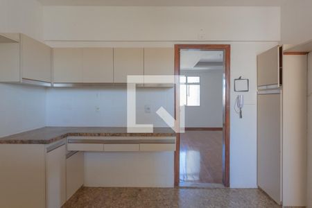 Apartamento para alugar com 120m², 4 quartos e 2 vagasCozinha