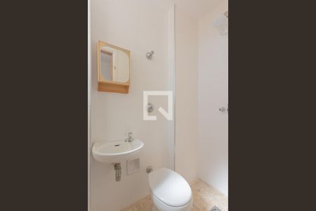 Apartamento para alugar com 120m², 4 quartos e 2 vagasBanheiro de serviço
