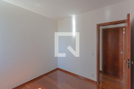 Apartamento para alugar com 120m², 4 quartos e 2 vagasQuarto 2