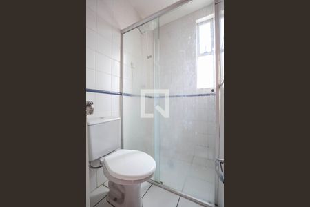 Apartamento à venda com 90m², 3 quartos e 1 vaga Apartamento à venda com 90m², 3 quartos e 1 vagaBanheiro da suíte