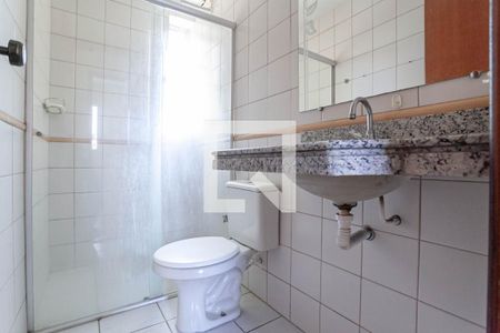 Apartamento à venda com 90m², 3 quartos e 1 vaga Apartamento à venda com 90m², 3 quartos e 1 vagaBanheiro social