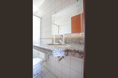 Apartamento à venda com 90m², 3 quartos e 1 vaga Apartamento à venda com 90m², 3 quartos e 1 vagaBanheiro social