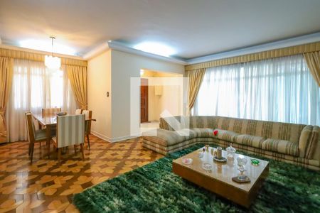 Sala de casa à venda com 3 quartos, 220m² em Água Branca, São Paulo