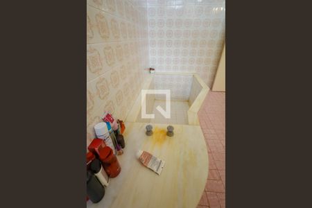 Casa à venda com 220m², 3 quartos e 7 vagas Casa à venda com 220m², 3 quartos e 7 vagasBanheiro