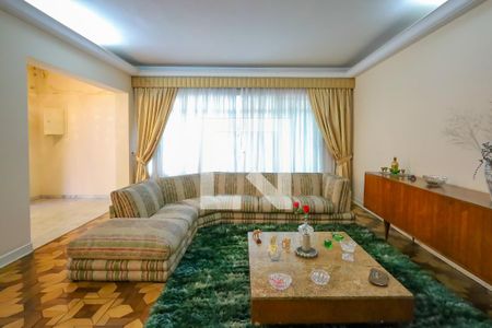 Sala de casa à venda com 3 quartos, 220m² em Água Branca, São Paulo