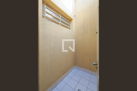 Casa à venda com 220m², 3 quartos e 7 vagas Casa à venda com 220m², 3 quartos e 7 vagasJardim de inverno