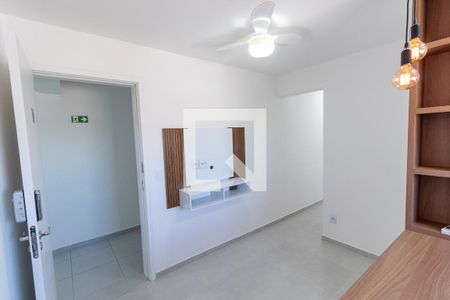 Sala de apartamento à venda com 2 quartos, 38m² em Parque Paineiras, São Paulo