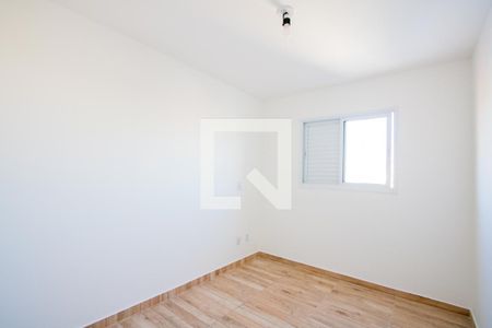 Quarto 1 de apartamento para alugar com 2 quartos, 52m² em Vila Scarpelli, Santo André