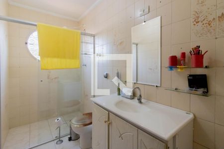 Casa à venda com 240m², 3 quartos e 6 vagas Casa à venda com 240m², 3 quartos e 6 vagasBanheiro