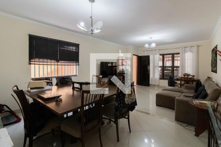 Sala de casa à venda com 3 quartos, 240m² em Jardim Bom Clima, Guarulhos