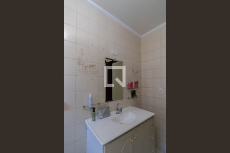 Casa à venda com 240m², 3 quartos e 6 vagas Casa à venda com 240m², 3 quartos e 6 vagasBanheiro