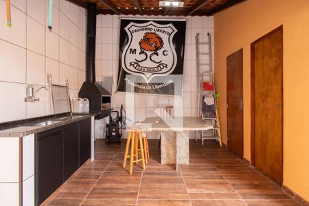 Casa à venda com 240m², 3 quartos e 6 vagas Casa à venda com 240m², 3 quartos e 6 vagasEspaço Gourmet