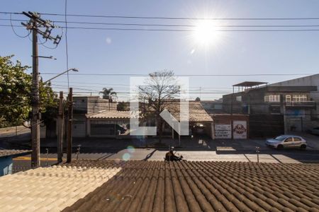 Casa à venda com 240m², 3 quartos e 6 vagas Casa à venda com 240m², 3 quartos e 6 vagasVista da Varanda