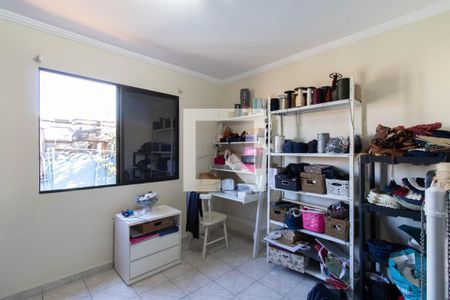 Casa à venda com 240m², 3 quartos e 6 vagas Casa à venda com 240m², 3 quartos e 6 vagasQuarto 2