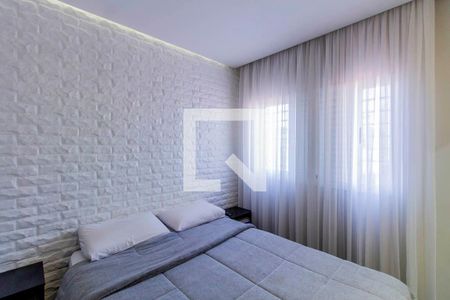 Casa à venda com 167m², 3 quartos e 3 vagasSuíte