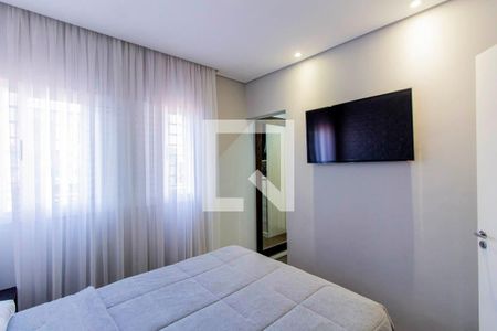 Casa à venda com 167m², 3 quartos e 3 vagasSuíte