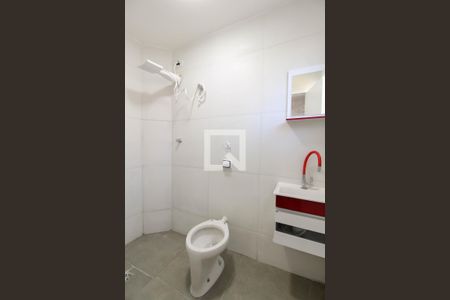 Studio para alugar com 30m², 1 quarto e sem vaga Studio para alugar com 30m², 1 quarto e sem vagaBanheiro