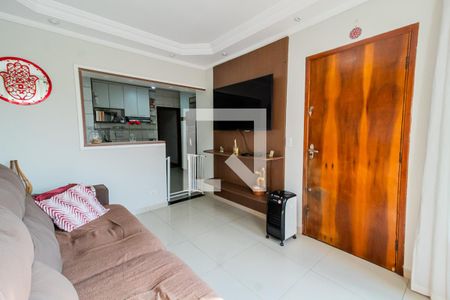 Sala de apartamento à venda com 3 quartos, 75m² em Vila Cecilia Maria, Santo André