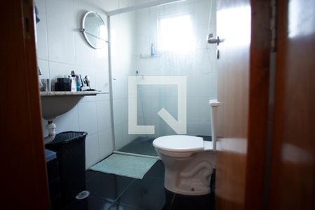 Banheiro da Suíte de casa à venda com 2 quartos, 120m² em Vila Vera, São Paulo