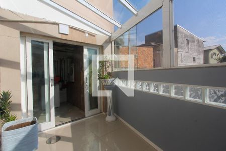 Casa à venda com 248m², 4 quartos e 3 vagas Casa à venda com 248m², 4 quartos e 3 vagasÁrea Externa