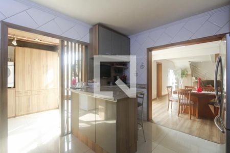 Casa à venda com 248m², 4 quartos e 3 vagas Casa à venda com 248m², 4 quartos e 3 vagasCozinha