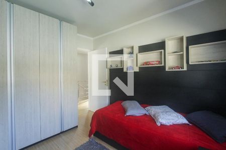 Casa à venda com 248m², 4 quartos e 3 vagas Casa à venda com 248m², 4 quartos e 3 vagasQuarto 1