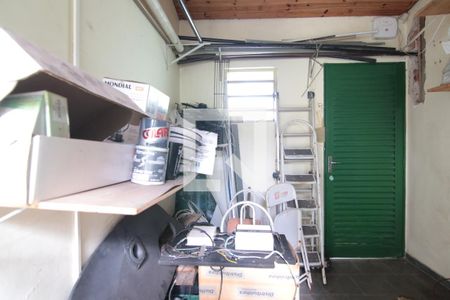 Casa à venda com 220m², 3 quartos e 4 vagasQuintal