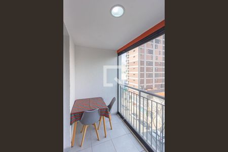Varanda de kitnet/studio à venda com 1 quarto, 24m² em Consolação, São Paulo