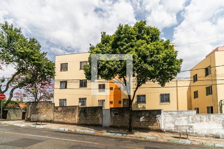 Apartamento para alugar com 45m², 2 quartos e 1 vaga Apartamento para alugar com 45m², 2 quartos e 1 vagaFachada