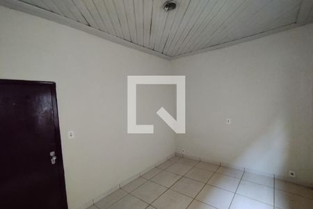 Dormitório 01 de casa para alugar com 2 quartos, 60m² em Vila Tiberio, Ribeirão Preto