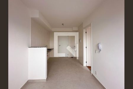 Sala de apartamento para alugar com 1 quarto, 27m² em Jardim Mirante, São Paulo