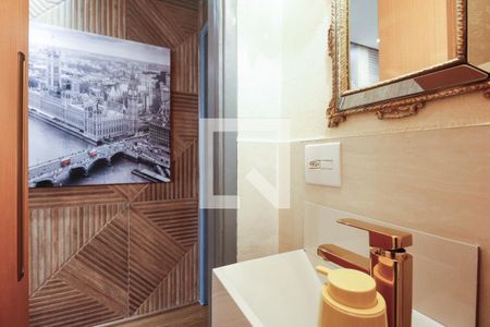 Lavabo  de casa de condomínio à venda com 2 quartos, 72m² em Vila Carrao, São Paulo