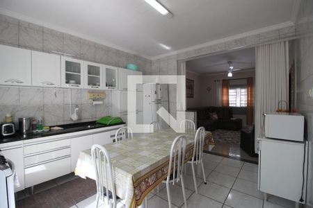 Casa para alugar com 151m², 3 quartos e 2 vagasCozinha