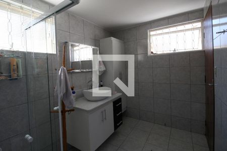 Casa para alugar com 151m², 3 quartos e 2 vagasBanheiro