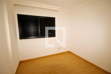 Apartamento à venda com 87m², 3 quartos e 2 vagasQuarto 1