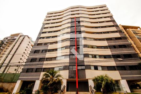 Apartamento à venda com 87m², 3 quartos e 2 vagasFachada