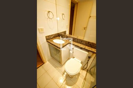 Apartamento à venda com 87m², 3 quartos e 2 vagasBanheiro 1