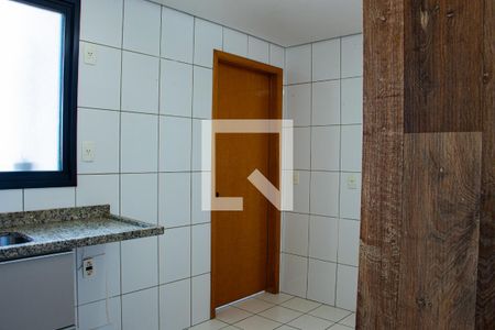 Apartamento à venda com 87m², 3 quartos e 2 vagasCozinha