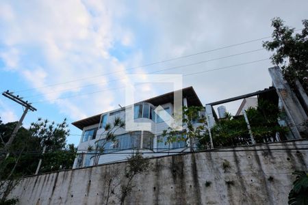 Casa à venda com 540m², 5 quartos e 4 vagasFachada