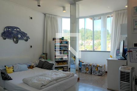 Casa à venda com 540m², 5 quartos e 4 vagasQuarto 1