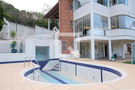 Casa à venda com 540m², 5 quartos e 4 vagasÁrea comum