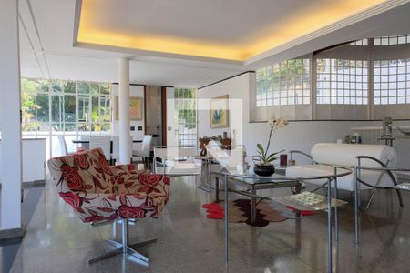 Sala de casa à venda com 5 quartos, 540m² em Mangabeiras, Belo Horizonte