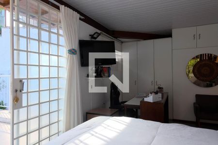 Casa à venda com 540m², 5 quartos e 4 vagasQuarto