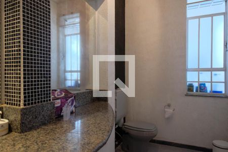 Casa à venda com 540m², 5 quartos e 4 vagasBanheiro