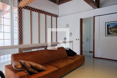 Casa à venda com 540m², 5 quartos e 4 vagassala