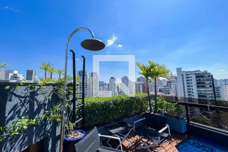 Apartamento à venda com 375m², 3 quartos e 4 vagasPiscina