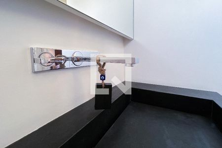 Apartamento à venda com 375m², 3 quartos e 4 vagas Apartamento à venda com 375m², 3 quartos e 4 vagasBanheiro 2 Suíte 1