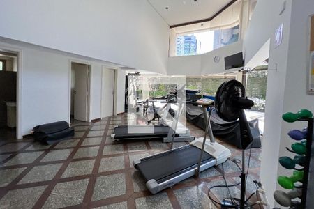 Apartamento à venda com 375m², 3 quartos e 4 vagasAcademia