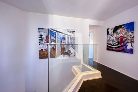 Apartamento à venda com 375m², 3 quartos e 4 vagas Apartamento à venda com 375m², 3 quartos e 4 vagasAndar superior