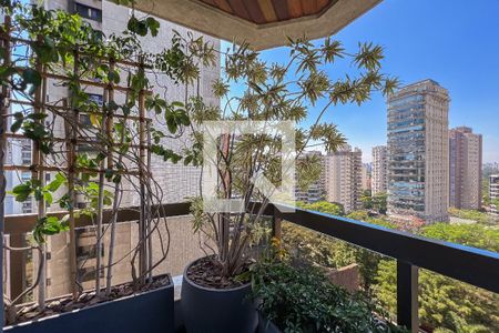 Apartamento à venda com 375m², 3 quartos e 4 vagas Apartamento à venda com 375m², 3 quartos e 4 vagasSacada